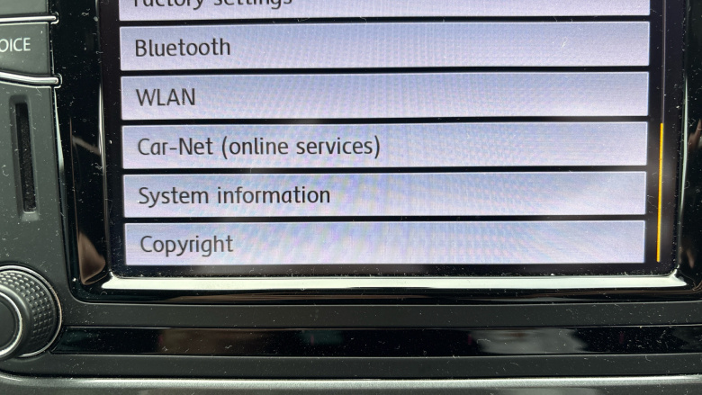 Volkswagen Tiguan 2.0 TDi BlueMotion Tech R-Line 5dr 150 DSG [NAV] Diesel Estate